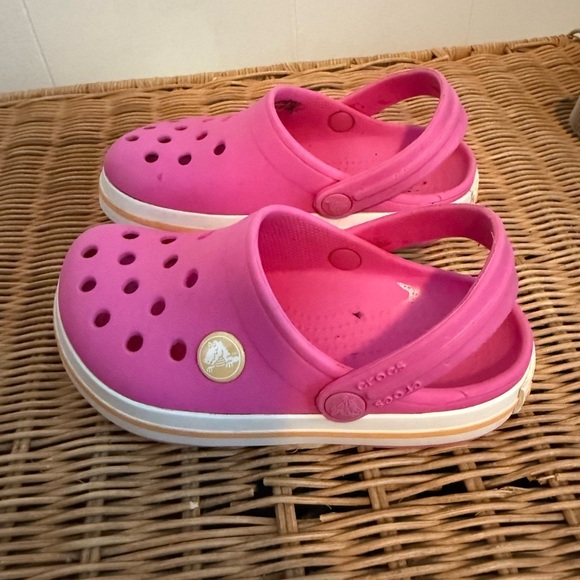 Crocs Child's Sz 9 Pink With Peach/Orange Accents. GUC Cute as a Button! - Picture 7 of 8